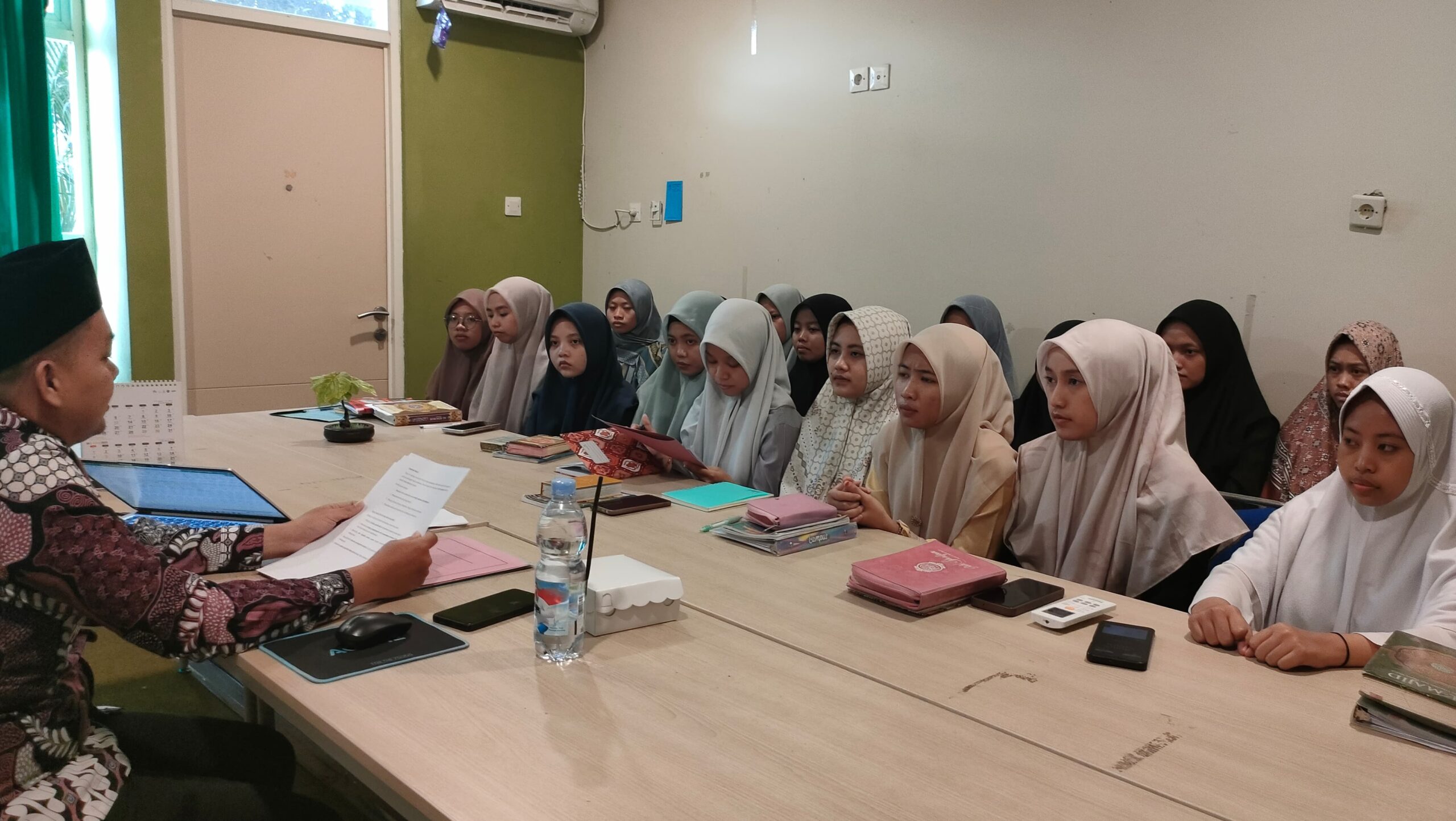 “Musyrifah: Mengabdi dengan Cinta, Membina dengan Akhlak”